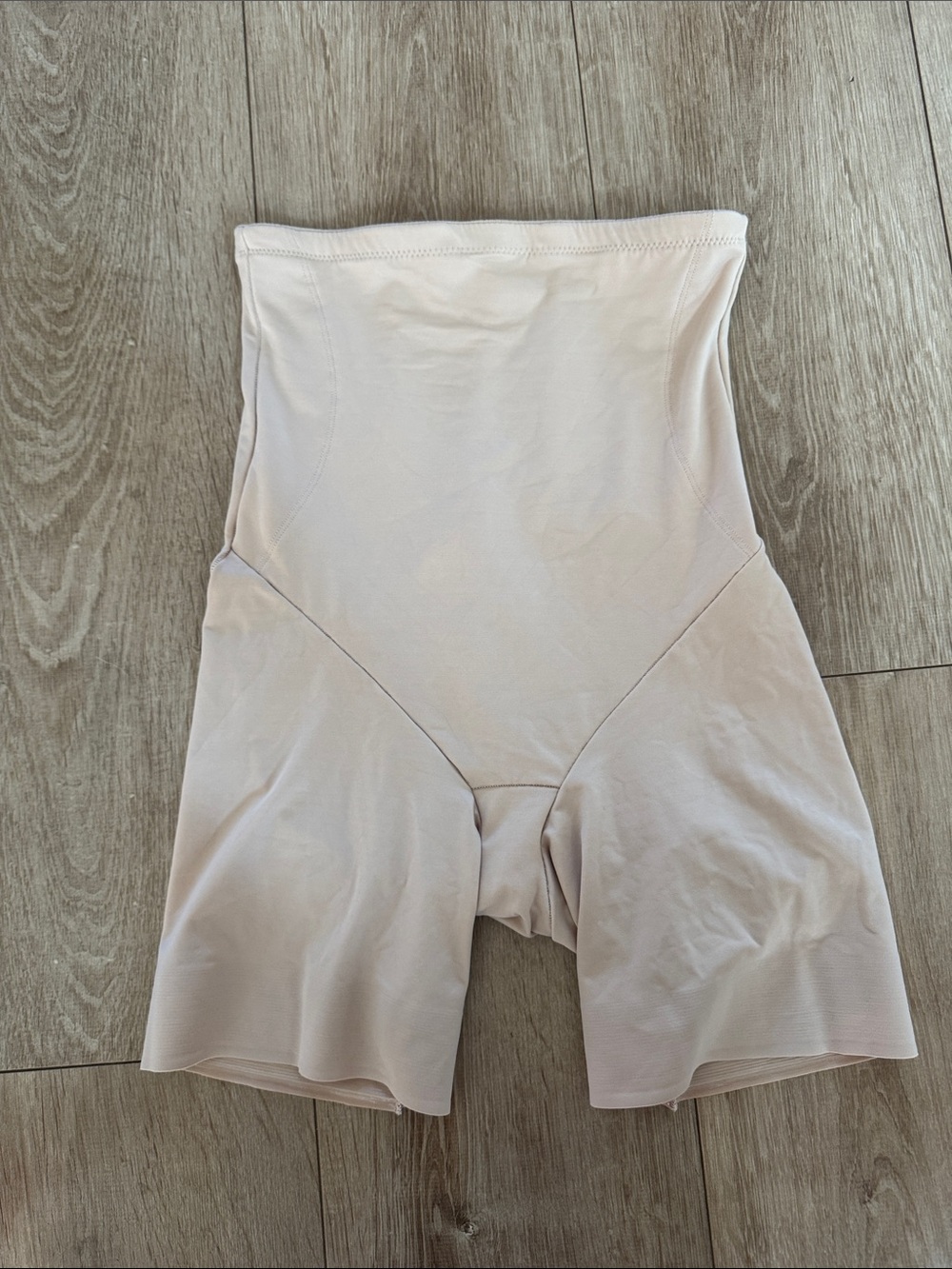 TC brand Nude/Tan Seamless Shapewear